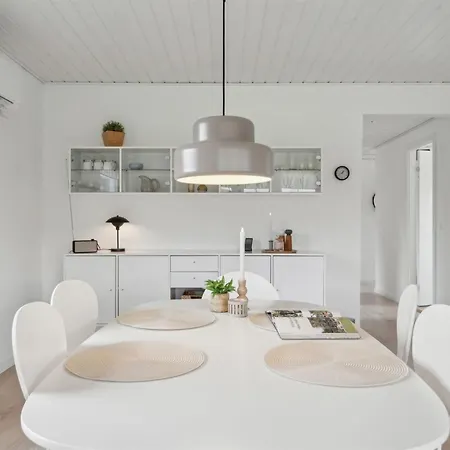 Dietlinde - 100m From The Sea By Interhome *